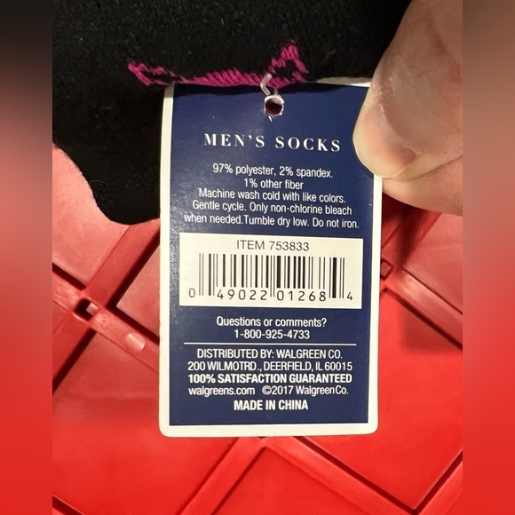 NEW NWT mens black cat socks 6-12‎ crew length - Picture 3 of 3